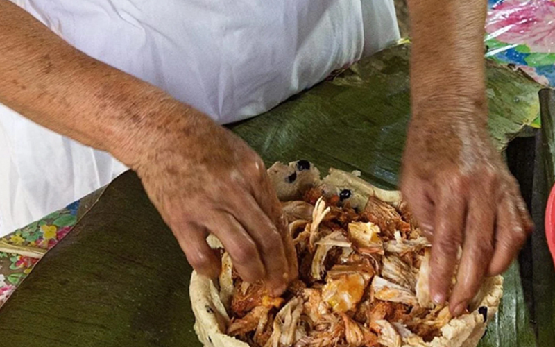 Preparacion Mucbipollo Pib Yucatanjpg